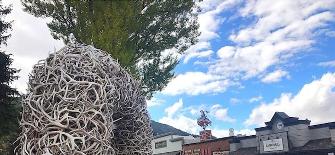 Image: PHOTO: Downtown Jackson Hole, Wyoming. (photo by Mia Taylor)