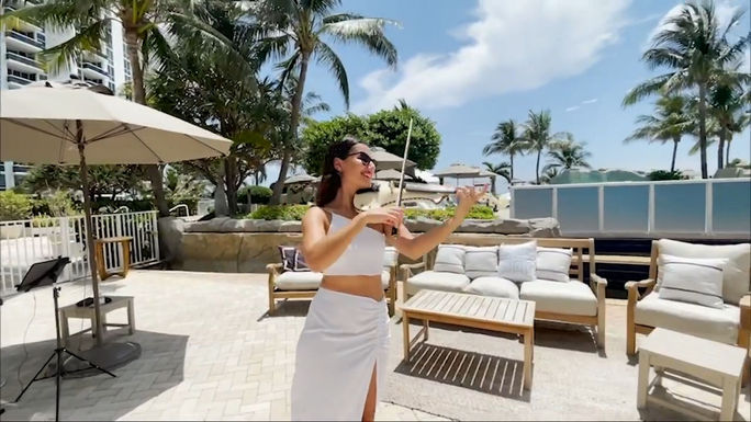 Discover oceanside fun & luxury in Sunny Isles, FL Discover oceanside fun & luxury in Sunny Isles, FL
