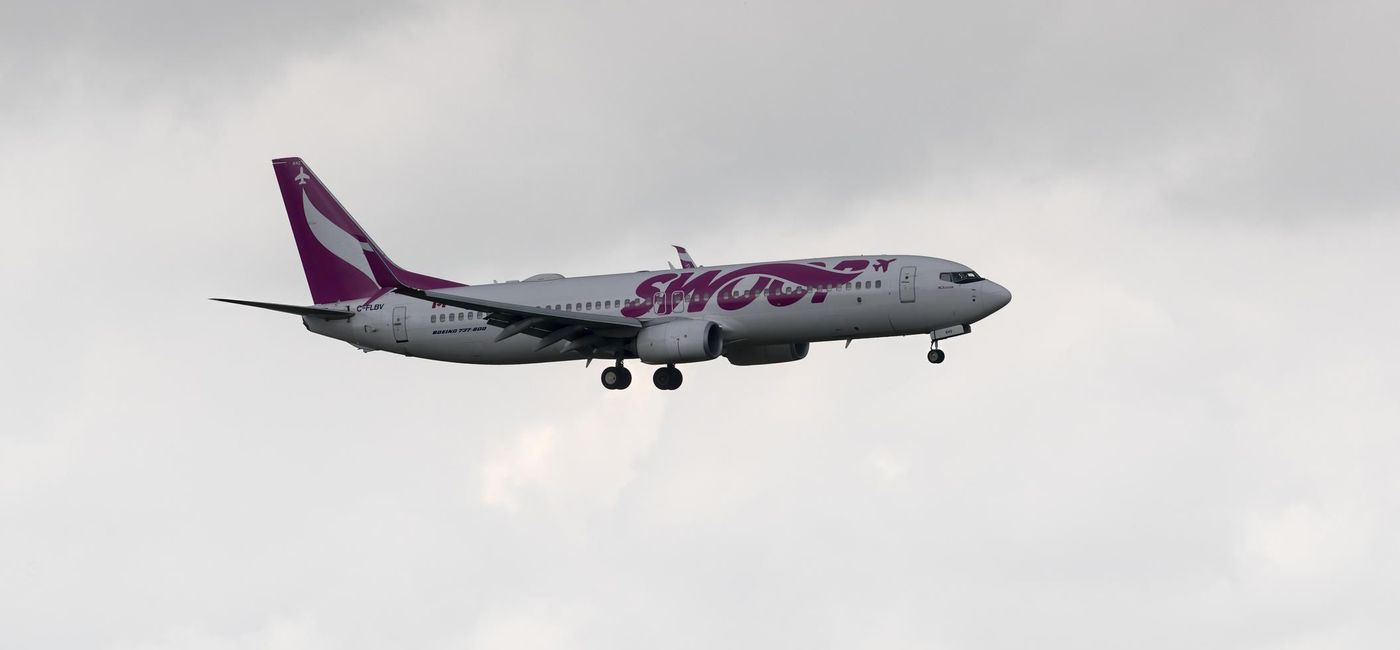 Image: A Swoop airline Boeing 737. (photo via Stefonlinton/iStock Unreleased)