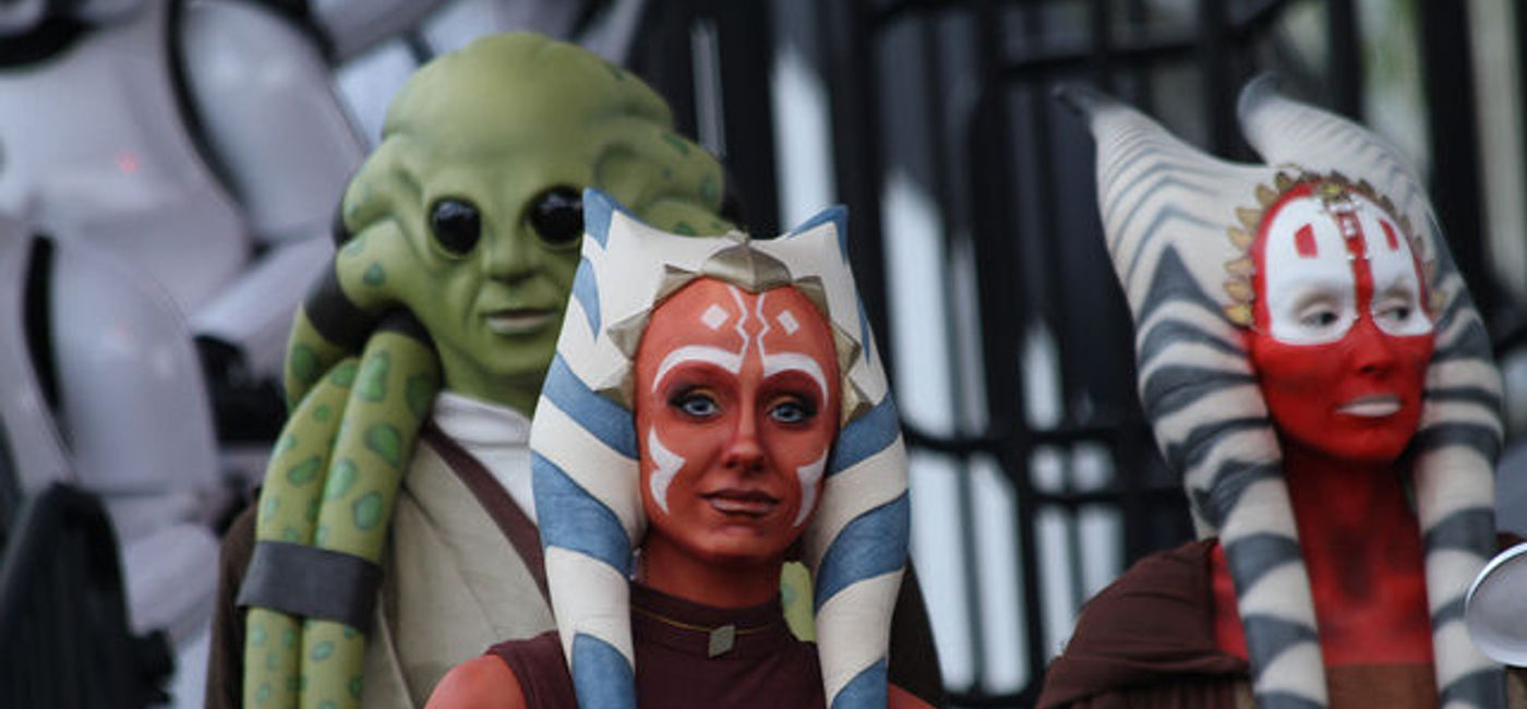 Image: PHOTO: Characters roaming a Disney Star Wars Weekend event. (photo via Flickr/Gordon Tarpley)