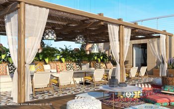 Outdoor dining on the AmaDahlia
