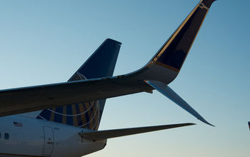 United Airlines plane wing.