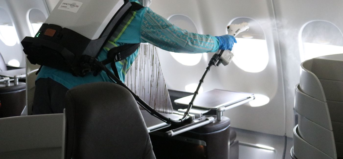 Image: PHOTO: Hawaiian Airlines plane cleaning. (photo via Hawaiian Airlines Media)