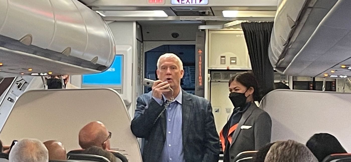 Image: Canada Jetlines Chief Commercial Officer Duncan Bureau welcomes agents aboard a fam flight last fall. (Bruce Parkinson)