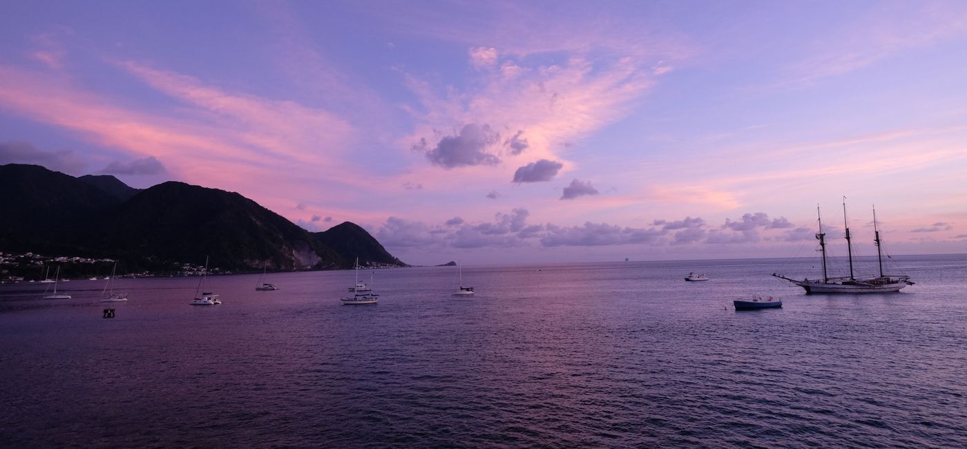 Image: Coucher de soleil au Fort Young Hotel en Dominique. (PHOTO: Jim Byers) (Jim Byers/TravelPulse Canada)