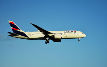 LATAM Airlines Boeing 787