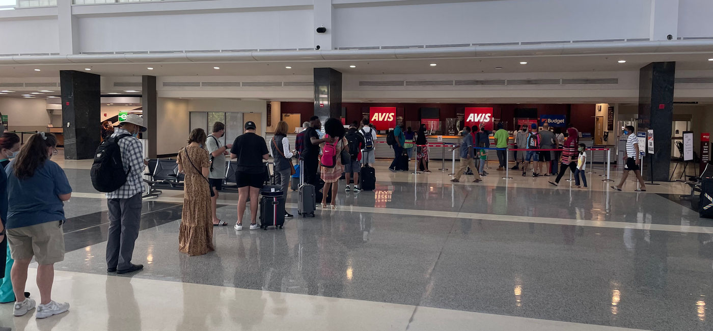 Image: A long line of customers at the BWI Marshall Airport Rental Car Facility. (photo by Patrick Clarke)