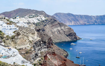 Oia, Santorini, Greece