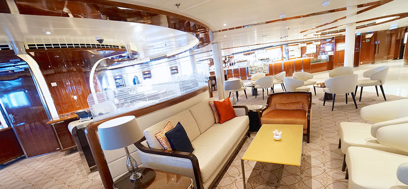 Image: PHOTO: Seabourn Square onboard Seabourn Encore. (photo by Jason Leppert)