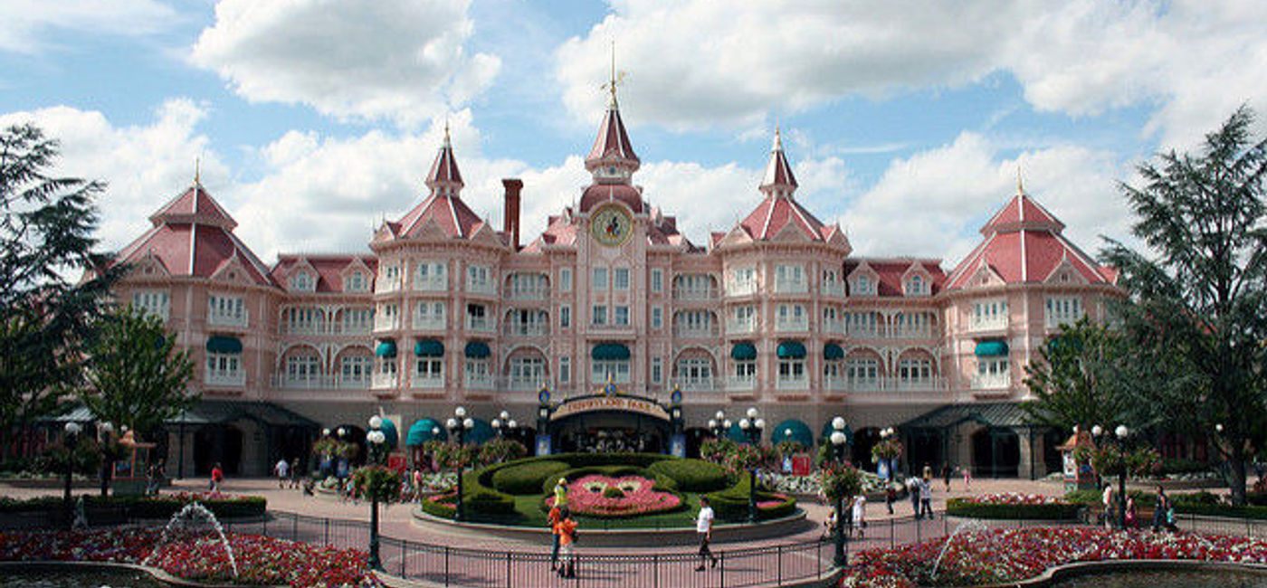 Image: PHOTO: Disneyland Paris. (photo via Flickr/David Jafra) 