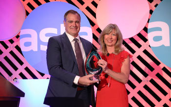 Kristin Karst accepts the award at ASTA Global Convention 2021.