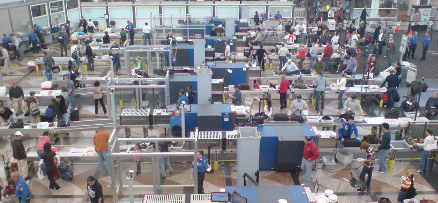 Image: PHOTO: TSA checkpoint at Denver International Airport. (photo via Flickr/Danjo Paluska)