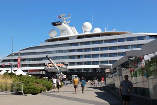 Les médias ont pu visiter le Scenic Eclipse lors de son escale à Québec
