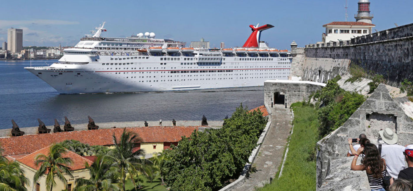 Image: PHOTO: Carnival Cruise Line's Carnival Paradise sailing past El Morro in Havana, Cuba. (photo courtesy of Carnival Cruise Line)
