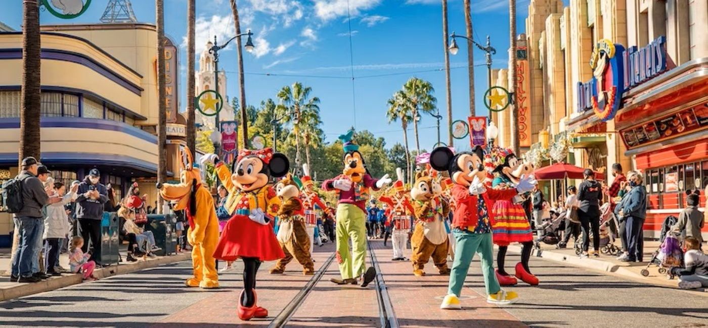 Image: The Disney Festival of Holidays returns with the holiday season at Disneyland Resort November 10, 2023.  (Photo Credit: Disneyland Resort)