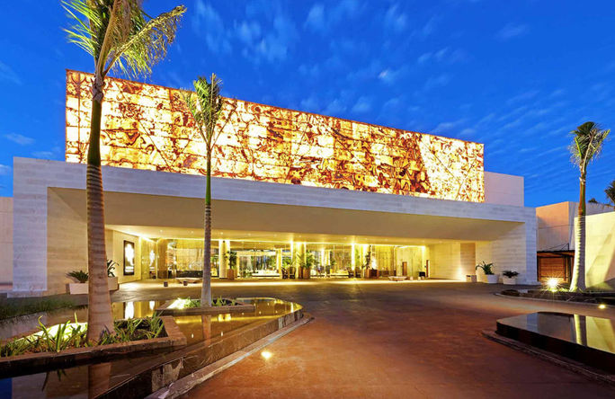 TRS Coral Hotel, en Costa Mujeres, fue una de las locaciones del programa Love is Blind que se presenta en Netflix. (Photo via: Palladium Hotel Group).