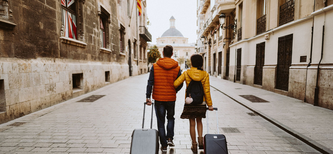 Image: Couple in Valencia, Spain, in the fall. (photo courtesy martin-dm/Getty Images/E+) (Photo Credit: martin-dm/Getty Images/ E+)