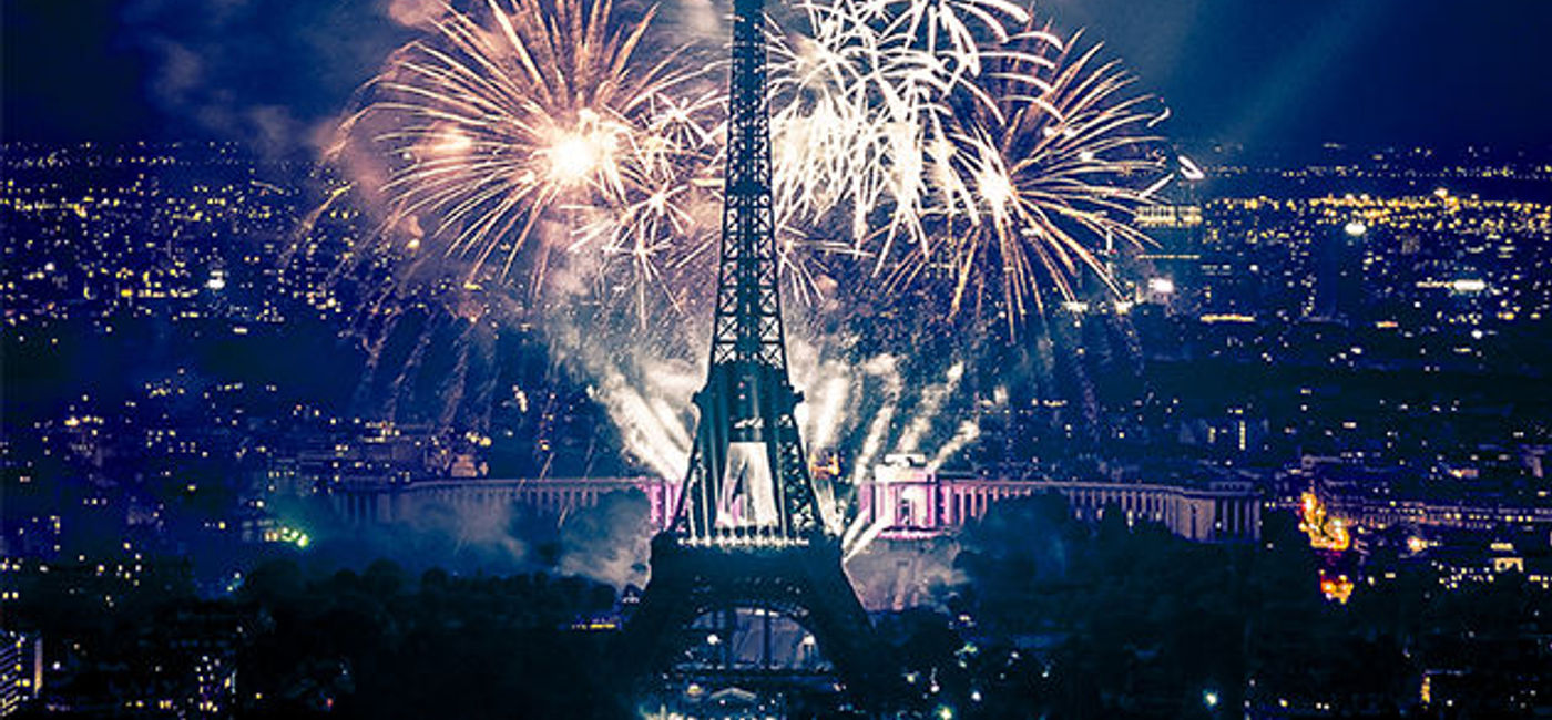 Image: PHOTO: Bastille Day fireworks in Paris. (photo via Flickr/Yann Caradec)