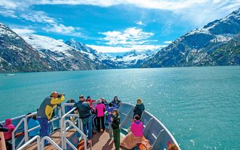 Lindblad Expeditions in Alaska