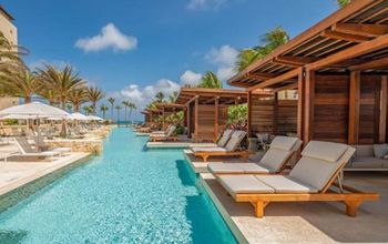 Hyatt Regency Aruba Resort Spa and Casino pool area.