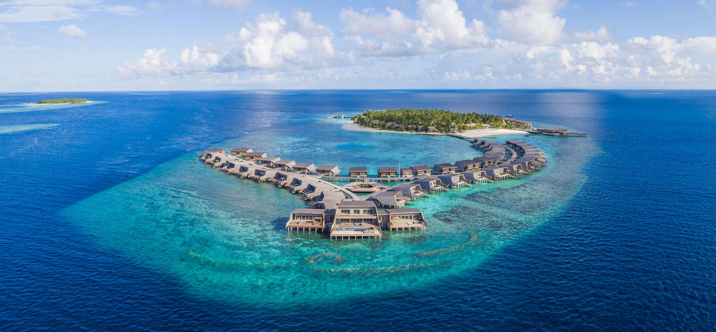Image: PHOTO: St. Regis Maldives Vommuli Resort (Courtesy St. Regis Maldives Vommuli Resort)