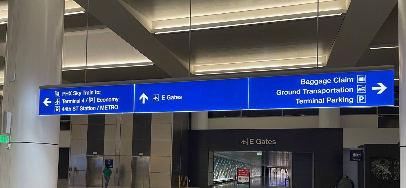 Image: An empty Terminal 3 at Phoenix Sky Harbor International Airport late at night. (photo by Patrick Clarke)