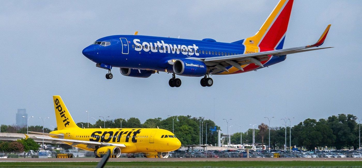 Image: Southwest Airlines flight. (photo via Wikimedia Commons/Brett Spangler)