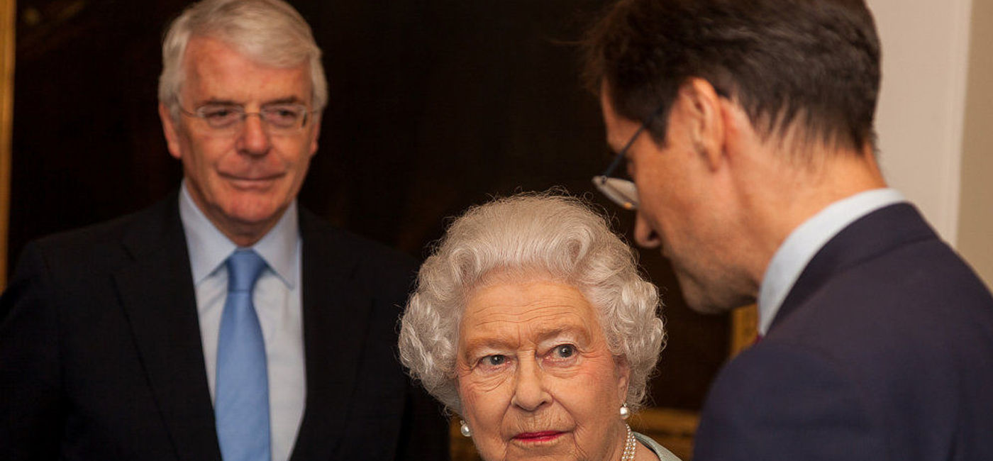 Image: PHOTO:  Rumors have been circulating that Queen Elizabeth might abdicate. What happens to tourism if she does?(photo via Chatham House)