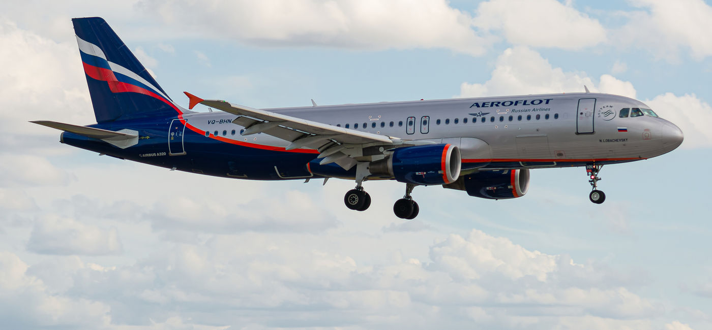 Image: An Aeroflot Airbus A320. (photo via Gilles Bizet/iStock Editorial/Getty Images Plus)