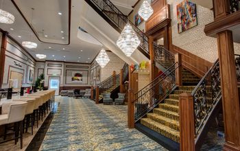 Grand Lobby bar on American Duchess