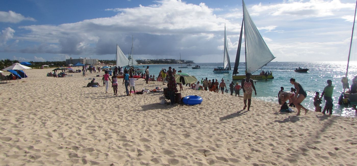 Image: PHOTO: The Anguilla Tourist Board provides long-stay guests with information on dining options, attractions and activities. (photo by Brian Major)