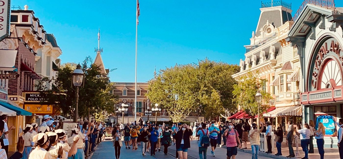 Image: Visitors return to Disneyland. (Janeen Christoff)