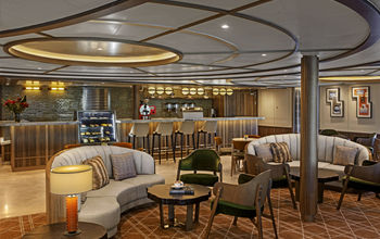 Seabourn Pursuit -Seabourn Square.