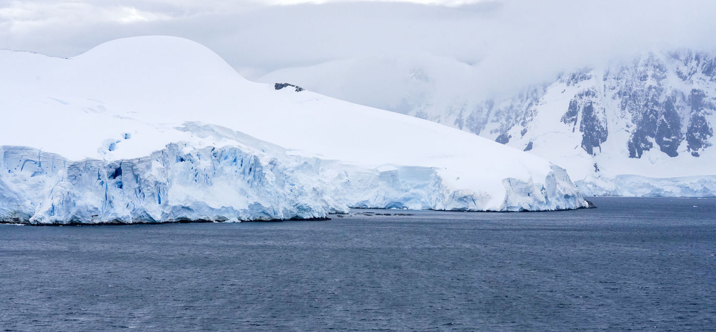 Image: Antarctica Scenery(Photo by Lauren Breedlove)