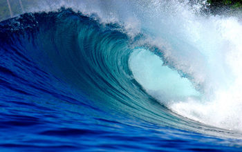 surfing wave, Sumatra