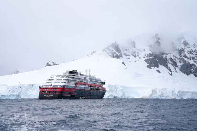 Hurtigruten Expeditions, Fridtjof Nansen Ship, Antarctica Hurtigruten Expeditions, Antarctica, Cruise