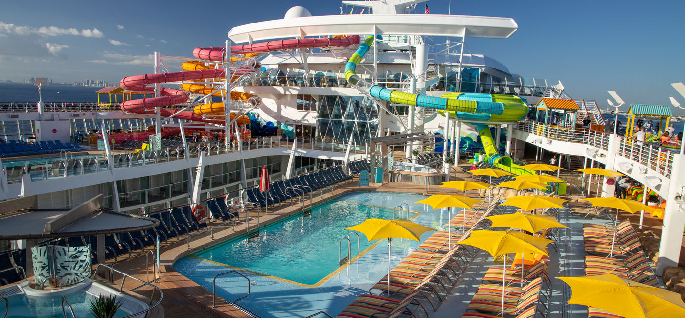 Image: PHOTO: The reimagined, Caribbean pool deck onboard Oasis of the Seas. (photo courtesy Royal Caribbean)