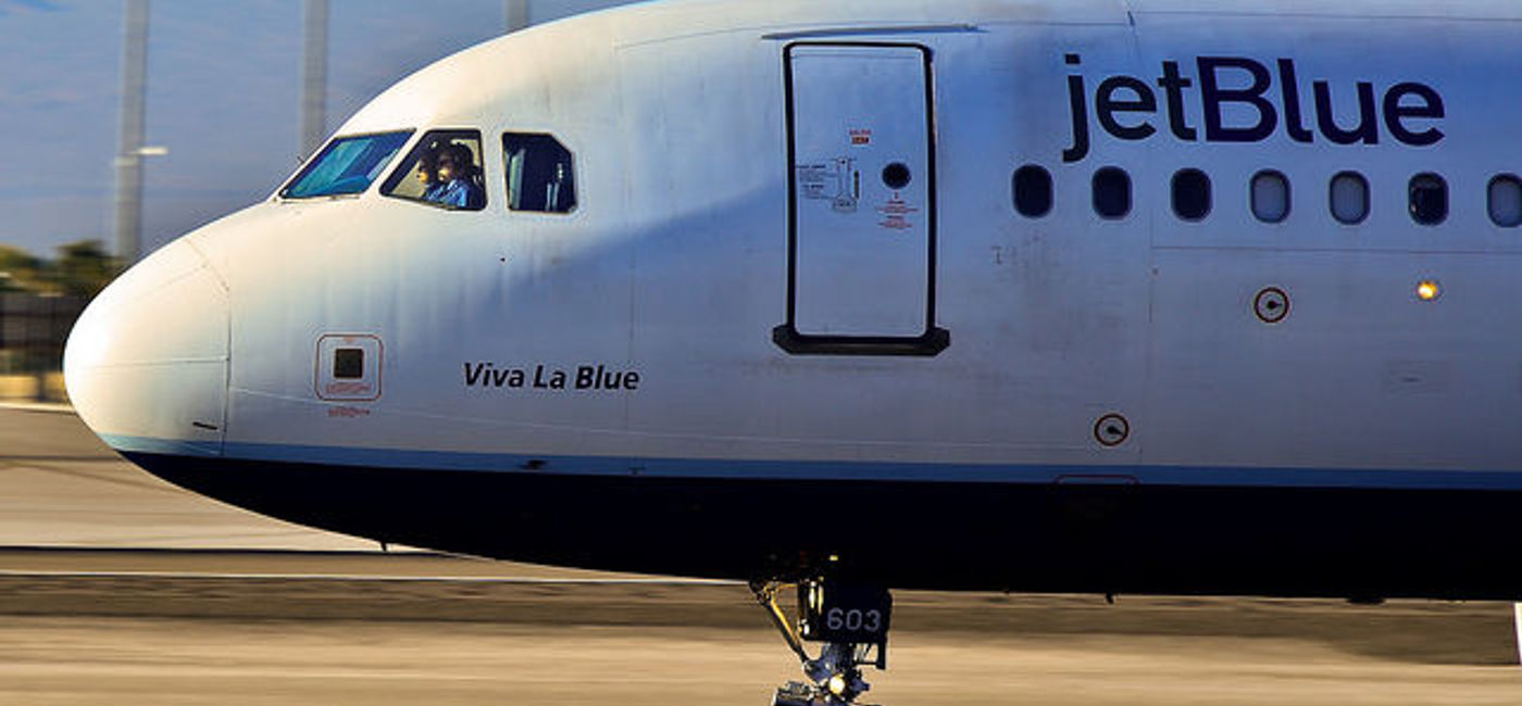 Image: PHOTO: JetBlue's TrueBlue loyalty program is clearly onto something. (photo via Flickr/Tomas Del Coro)