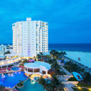 Kyrstal Grand Cancun