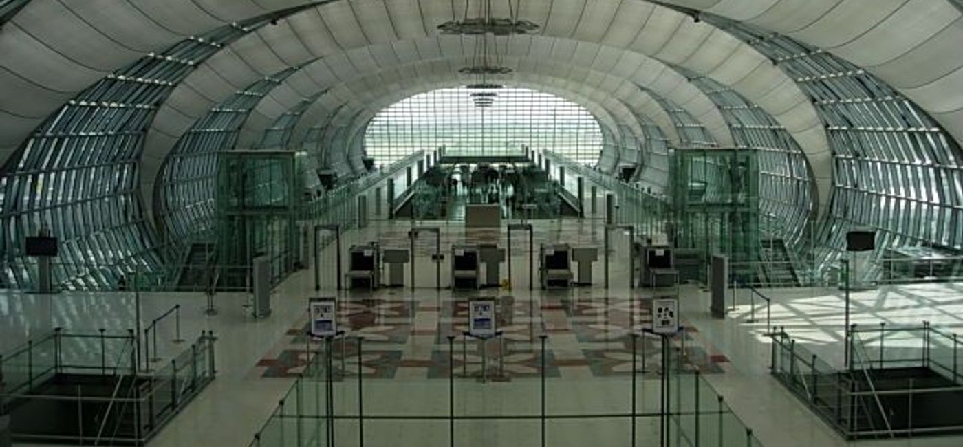 Image: PHOTO: The interior of Suvarnabhumi Airport in Bangkok, Thailand. (photo via Flickr/Deep) 