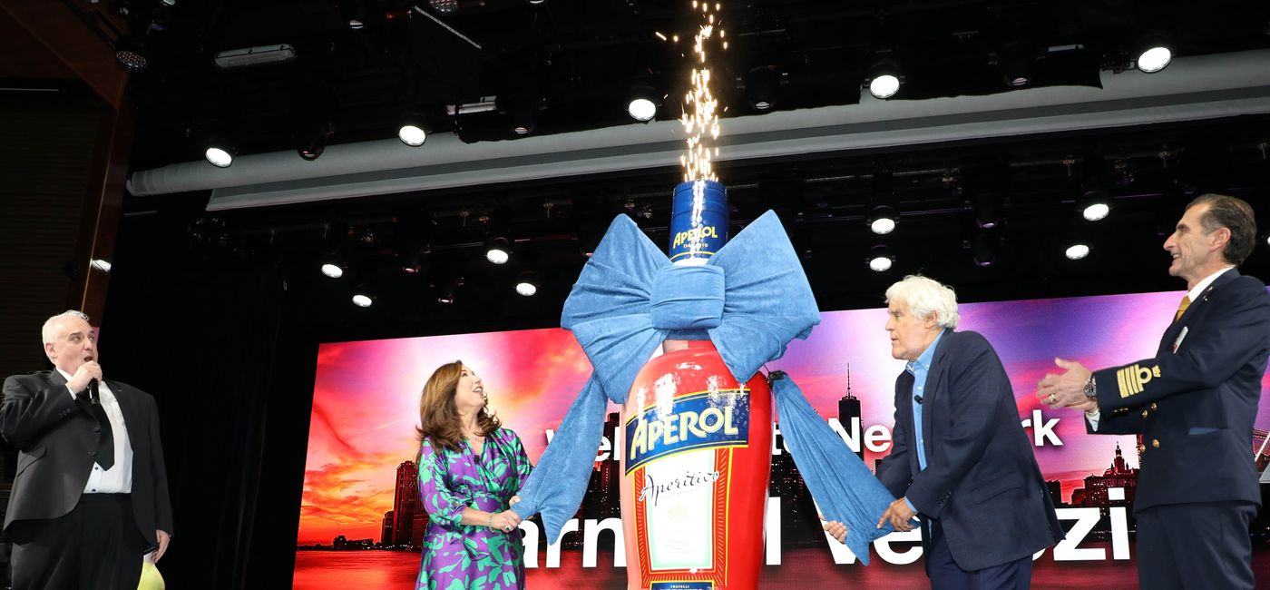 Image: President Christine Duffy and Jay Leno welcome the Carnival Venezia. (Photo Credit: Carnival Cruise Line)