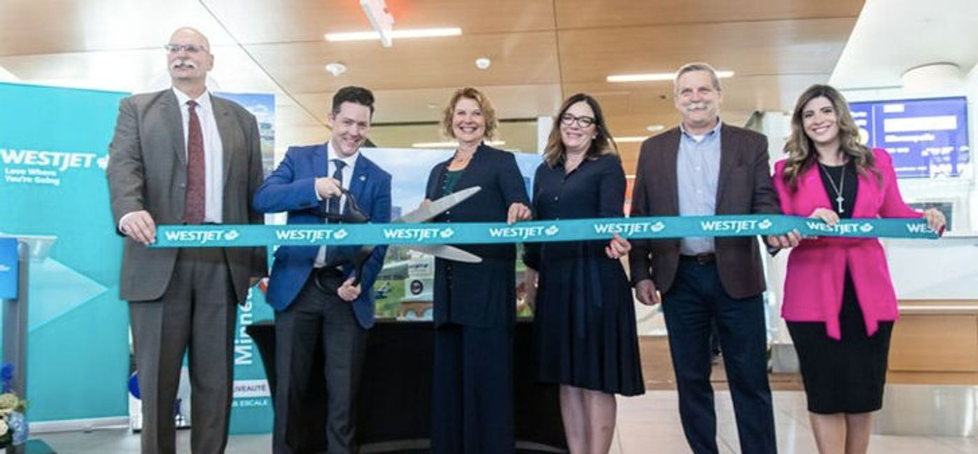 Image: WestJet celebrates the commencement of its nonstop transborder service between Edmonton and Minneapolis. (WestJet)