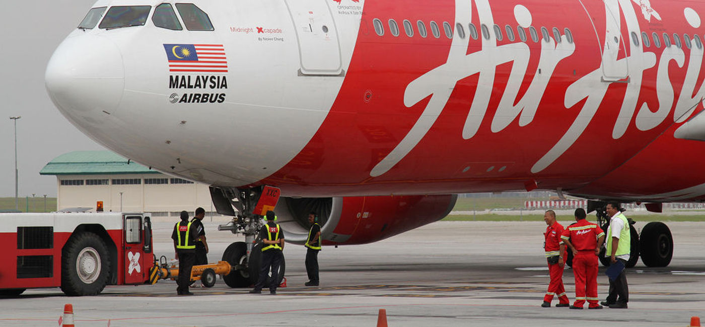 Image: PHOTO: An AirAsia X plane at Kuala Lumpur International Airport. (photo via Flickr/Kentaro Iemoto) 