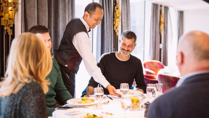 Main restaurant onboard the AmaMagna