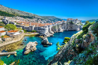Ville croate de Dubrovnik sur la côte Adriatique