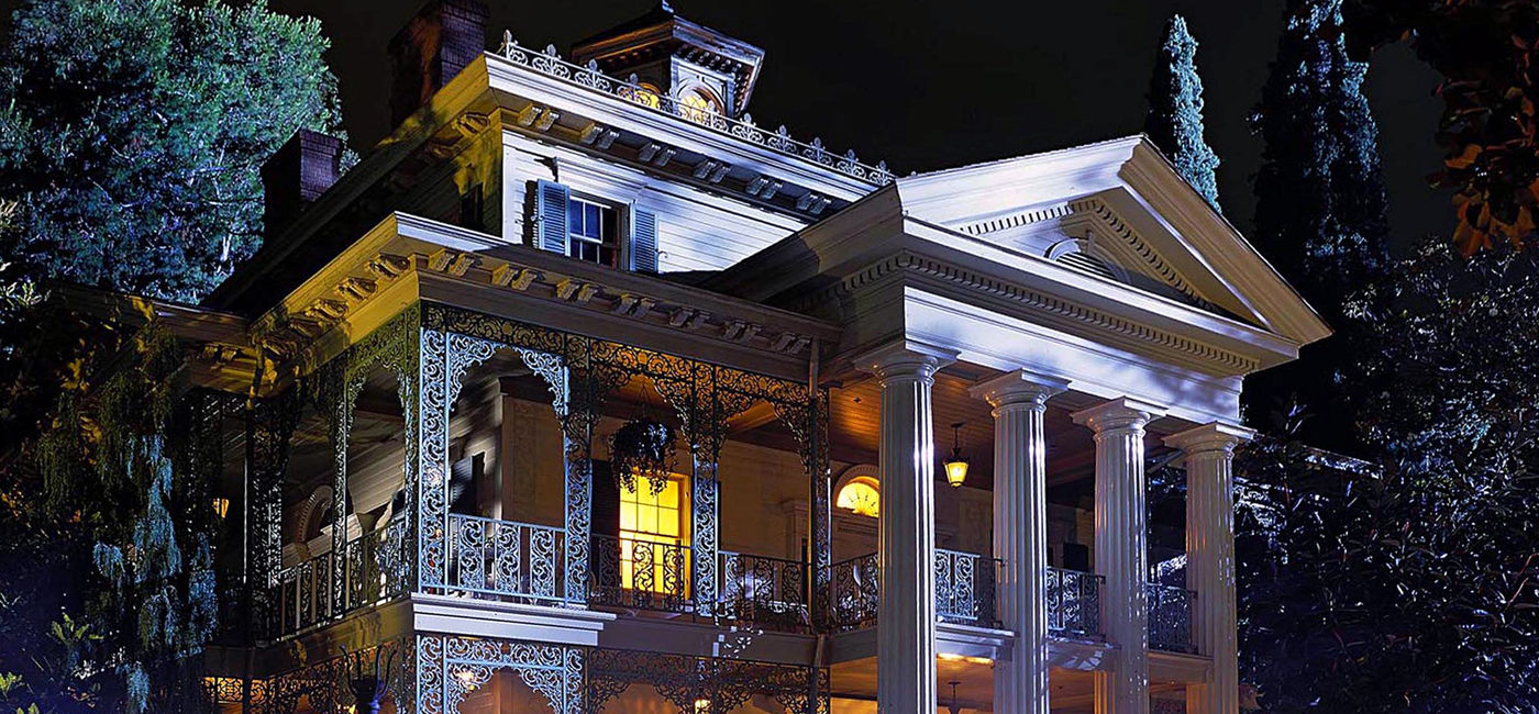 Image: Haunted Mansion at Disneyland (Photo via Disneyland)