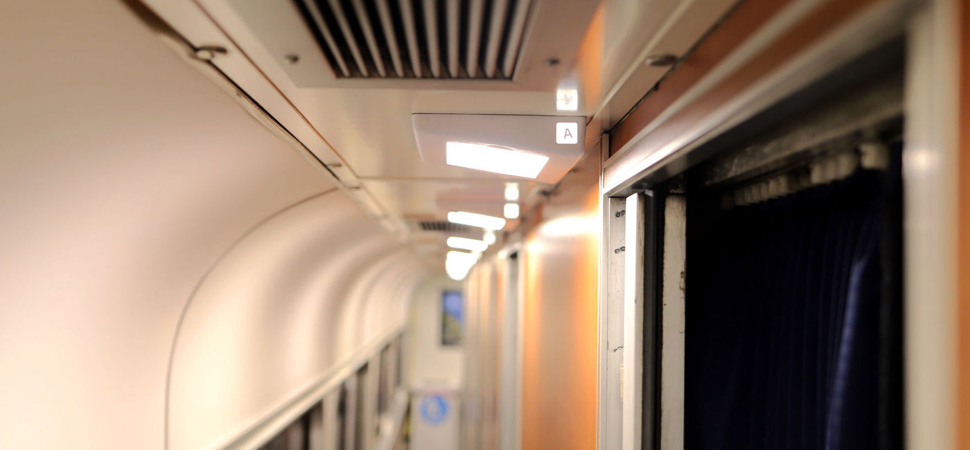 Image: Sleeping car bedroom of Amtrak. (photo via Laser1987 / iStock / Getty Images Plus)