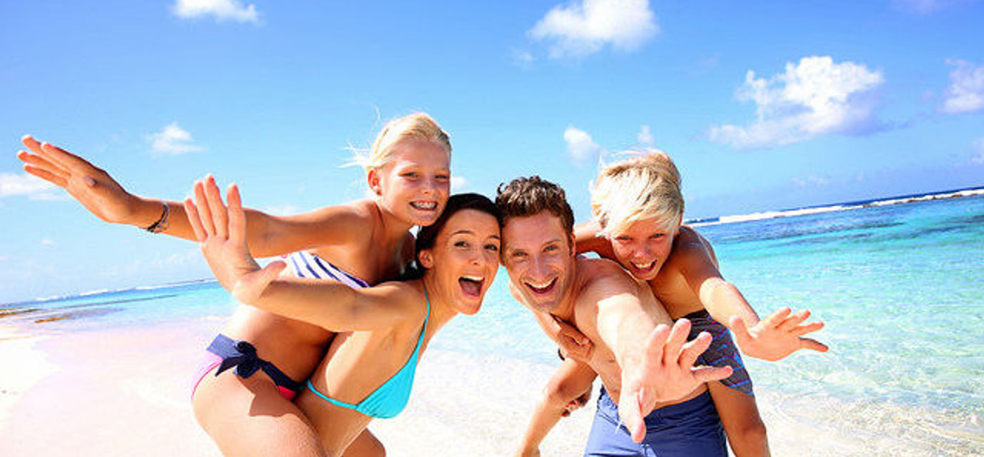 Image: PHOTO: Family travel fun. (photo via Flickr/ Roderick Eime) (Flickr/Roderick Eime)