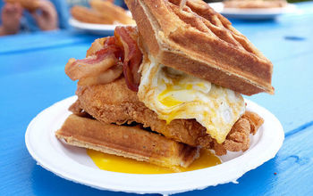 Nom Kauai, Chicken and Waffles