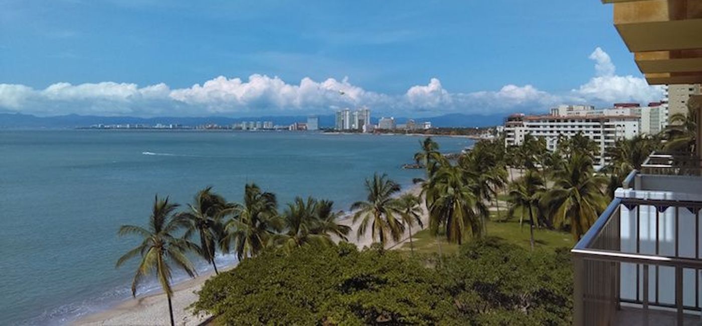 Image: PHOTO: The Puerto Vallarta shoreline. (photo by Joel Cordes)
